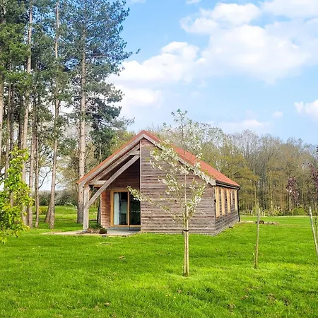 Hay'S Wood Retreat - Holiday Cottages North Runcton Exterior photo