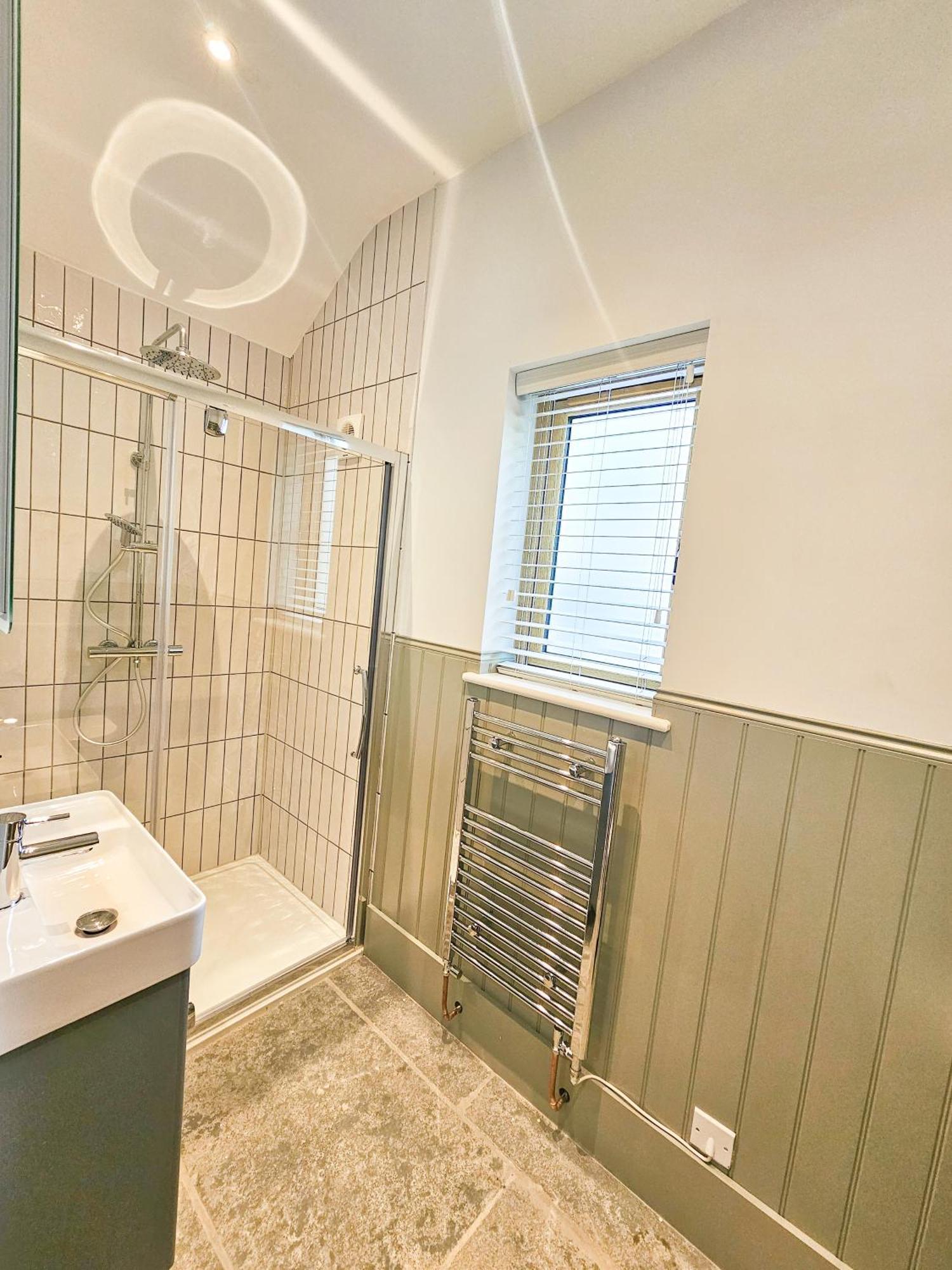 Hay's Wood Retreat - *